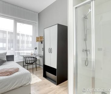 Logement à Paris, Location meublée - Photo 3