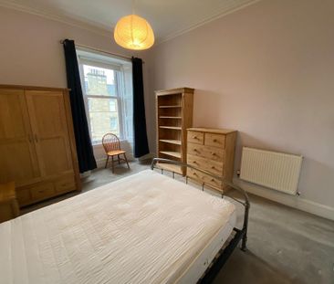 2 bedroom flat to rent - Photo 6