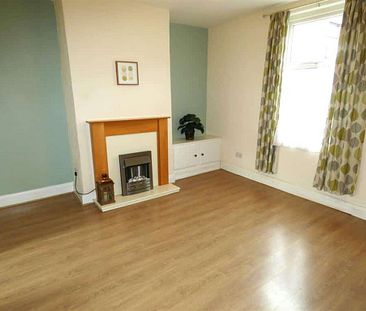 2 Bedroom Terrace House to Rent in Higher Walton - Photo 2