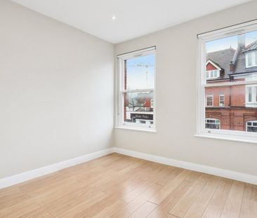 77a High Street, Walton On Thames, Surrey, KT12 - Photo 6