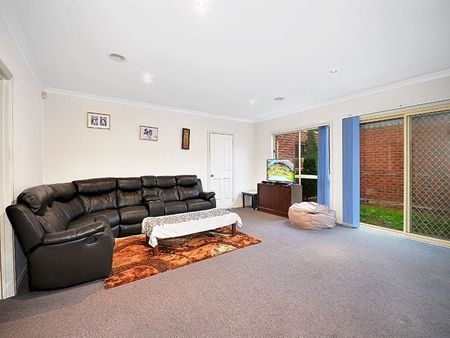 2/5 Carrington Street, Sydenham - Photo 3