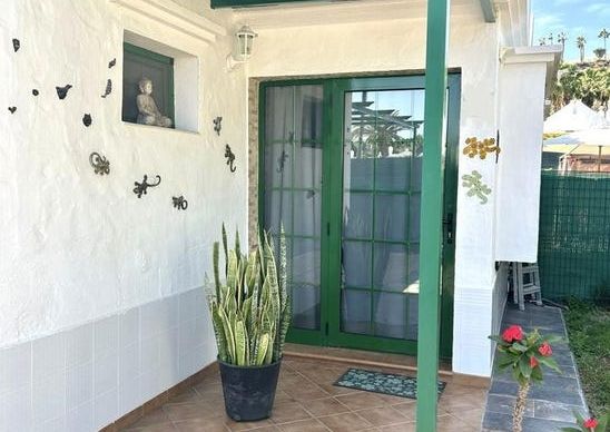 Maspalomas, Canary Islands 35100
