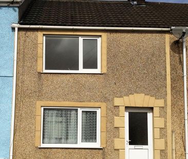2 bedroom terraced house to rent - Photo 6