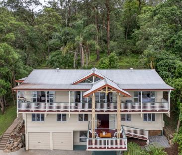 SPACIOUS FAMILY HOME WITH VIEWS - Photo 3