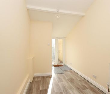 3 bedroom house to rent - Photo 2