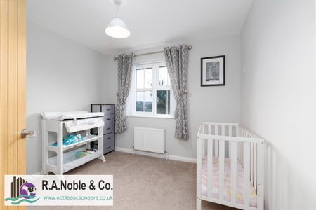 25 The Olde Fairways Cresent, Fivemiletown, BT75 0TG - Photo 2