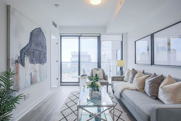 For Lease - 55 Ontario Street Unit# 2004, Toronto, Ontario - Photo 1