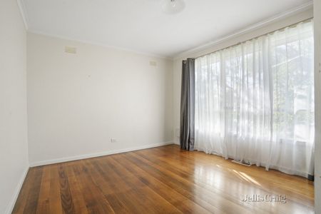 12 Keerok Avenue, Seaford - Photo 2