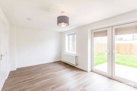 Fowler Drive, Market Harborough - Photo 2