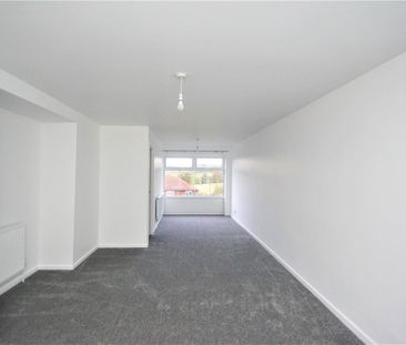 Ramshead Crescent, Leeds - Photo 3