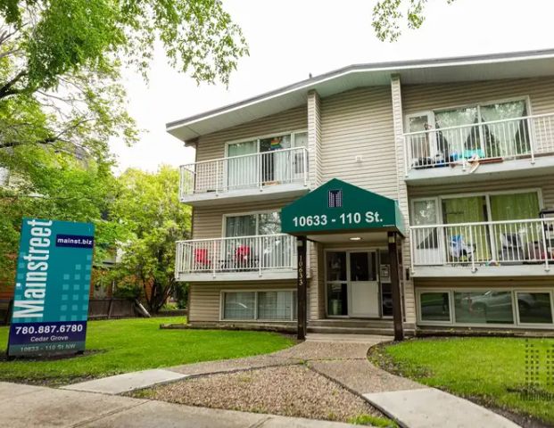 Cedar Grove | 10633 110 Street NW, Edmonton - Photo 1