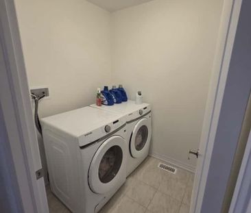 For Lease - 82 Selection Heights, Thorold, Ontario - Photo 2