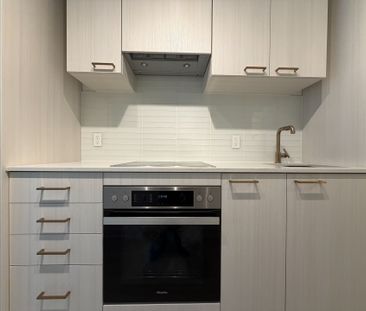 For Lease - 634 Church Street Unit# 2011, Toronto, Ontario - Photo 3