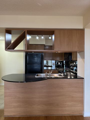 For Lease - 4090 Living Arts Drive Unit# 1507, Mississauga, Ontario - Photo 5