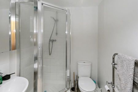 Maple Road, Surbiton, KT6 - Photo 5