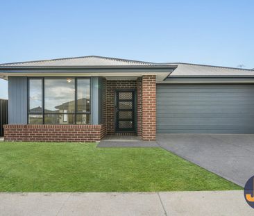 Brand-new Family home with comfort and Luxury - Photo 3