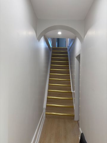 For Lease - 15 Wallace Street, Vaughan, Ontario - Photo 5