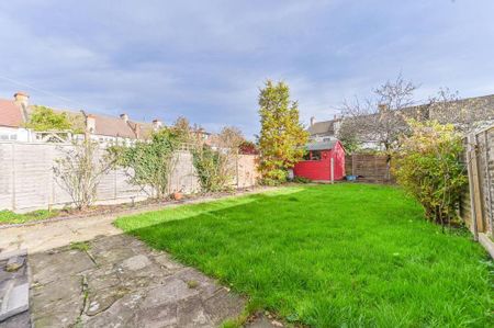 4 bedroom house to rent - Photo 2