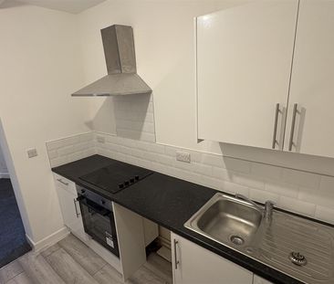 1 bed house share to rent Cotmanhay Road, DE7 - Photo 2