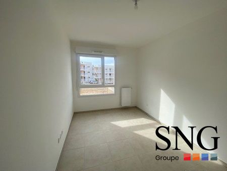 T3 NEUF AVEC LOGGIA + 2 PARKINGS - Photo 3