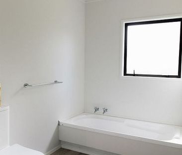 Private 2BR Unit in Cockle Bay - Photo 6