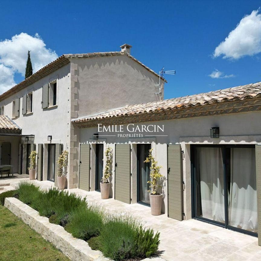 Location saisonnière - Saint Rémy de Provence- à pied du centre- 5 chambres - piscine - Photo 1