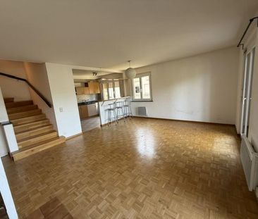 APPARTEMENT DUPLEX - 5 PIECES (étage et combles) - En rénovation - Foto 3