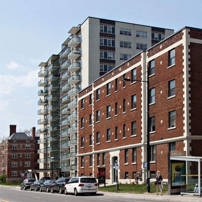 3025 Sherbrooke West - Mountview - 1 Bedroom - 3025 Rue Sherbrooke Ouest, Montréal - Photo 2