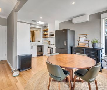 28 Gellibrand Crescent, Reservoir VIC 3073 - Photo 5