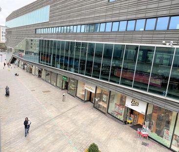 Appartement te huur: Stadhuisplein 80 1315 XB Almere - Foto 2