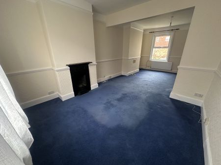 Upper thrift street, Northampton - Photo 4