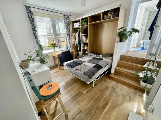 Porchester Road, London - Photo 1