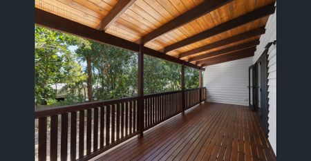 Renovated Beach House - Photo 2