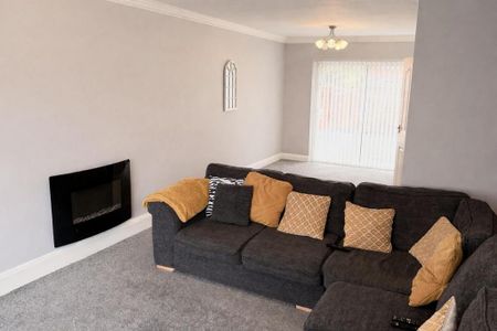 3 bedroom house to rent - Photo 2