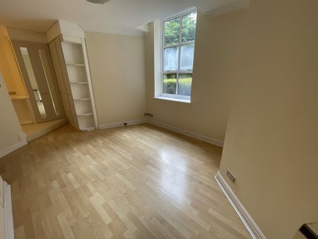 1 bedroom to let - Photo 3
