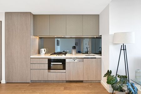 606/225 Pacific Highway, North Sydney - Photo 2