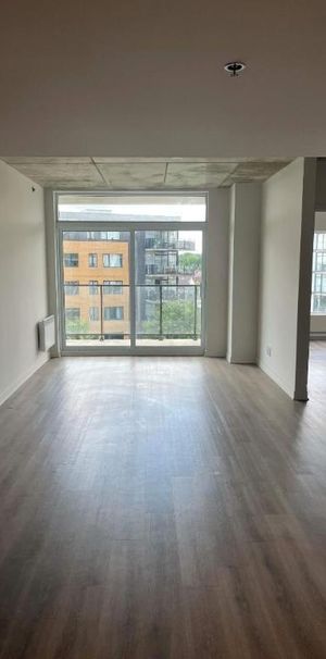 2 CH - 1 SDB - Terrebonne - $2,000 /mo - Photo 1