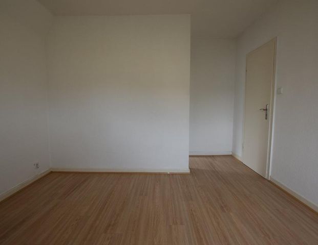 Helle 2-Zimmer-Wohnung mit Einbauküche direkt am Kurpark in Bad Salzuflen - Foto 1