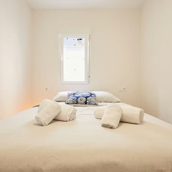 Calle de Medellín, Madrid, Community of Madrid 28010 - Photo 1