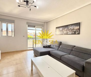 THREE-BEDROOM APARTMENT – ROJALES, ALICANTE - Photo 6