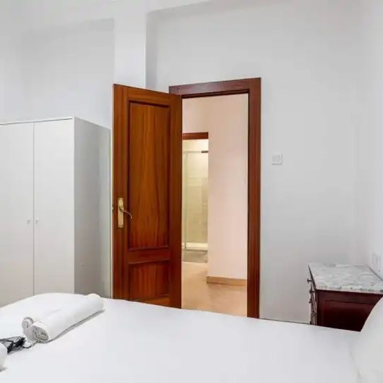 Valencia - Photo 1
