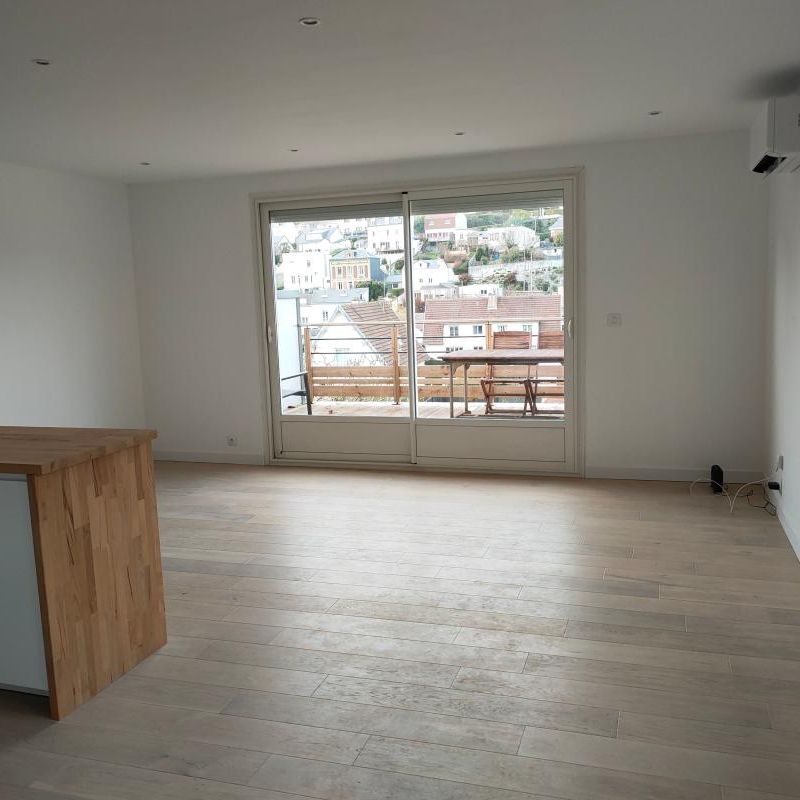 Location Maison 4 pièces 110m² STE ADRESSE 76310 - Photo 1