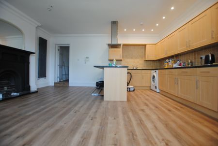 Manor Mount, London - Photo 4