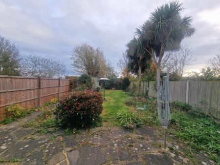 3 bedroom house to rent - Photo 2