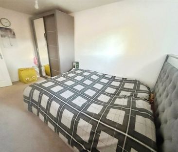 Sunfield Avenue, Liverpool, Merseyside, L36 - Photo 2