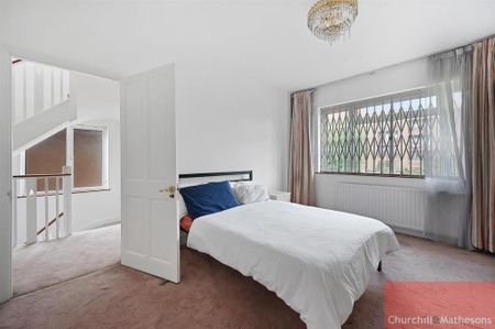 5 bedroom semi-detached house to rent - Photo 3