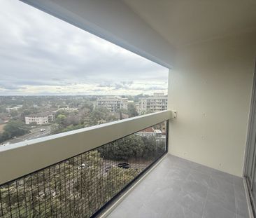 Perfectly Positioned 1 Bedroom Apartment - Photo 5