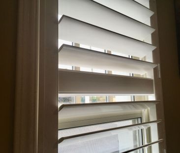 For Lease - 4576 Kalar Road, Niagara Falls, Ontario - Photo 1