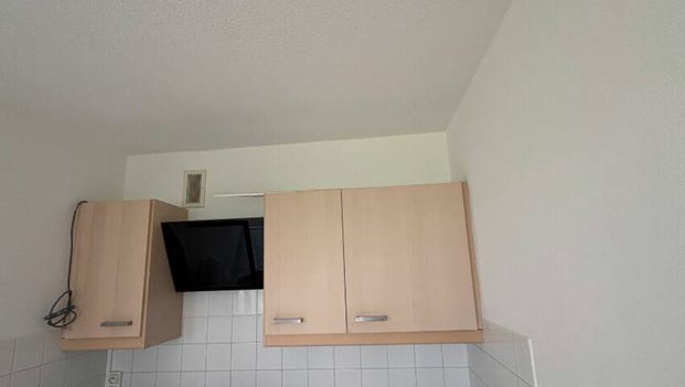 *Location 2 pièces rénové centre ville + parking - Photo 1