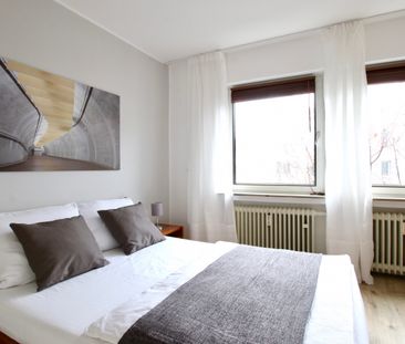 Hochwertige Balkonwohnung - am Barbarossaplatz - Photo 1